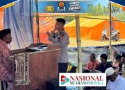 LAPOR PAK KAPOLRI : Personel Satgas SAR Korbrimob Salat Jumat Bersama Warga NTT