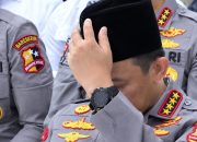 Presiden Prabowo ; Hanya Di Indonesia Kepala Polisi Pakai Kopiah, Kapolri : Senyum Tawa