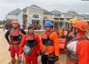 Banjir Melanda Tiga Kecamatan di Kota Padang, Ratusan Rumah Terdampak, Sejumlah Warga Masih Menanti Evakuasi